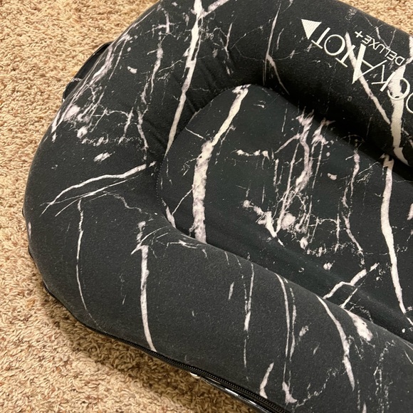 Black marble dock a tot deluxe - Picture 2 of 4